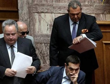 «Σφάζονται» στην συγκυβέρνηση για τη Μακεδονία: Επίθεση ΑΝΕΛ κατά Κοτζιά - «Σφαλιάρα» σε Π.Καμμένο από νέα δημοσκόπηση